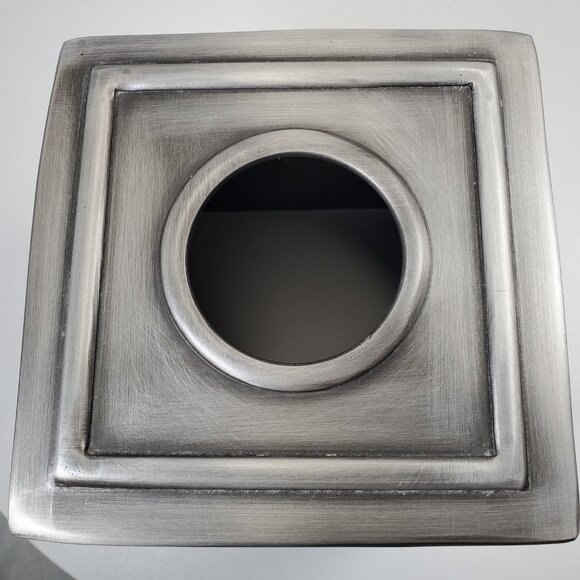 Grey Metalic Tissue Box Cover - Picture 4 of 5